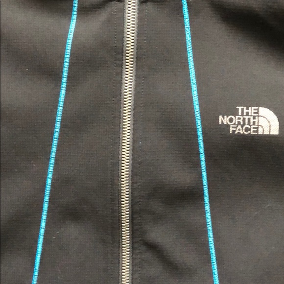 Neon North Face Light Weather Jacket - Picture 2 of 6